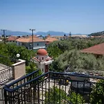 Summer Holidays Apartament *
