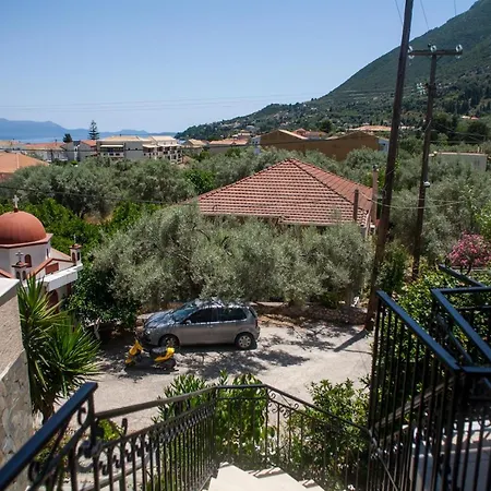 Summer Holidays ניקיאנה